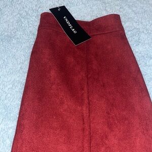 Vndflag Womens High Waist Faux Suede Side Split Mini Skirt.  NWT.  Size S